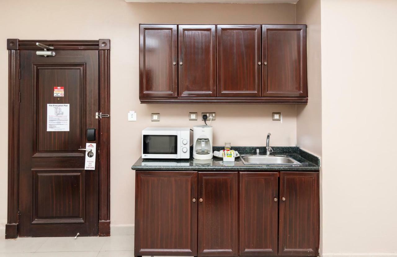 Hawthorn Suites By Wyndham Abudża Zewnętrze zdjęcie
